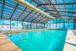 Lofty Retreat & Paradise Pointe